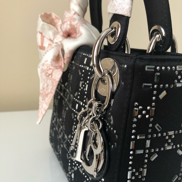 Mini Lady Dior black satin with cristals - Picture 6 of 12